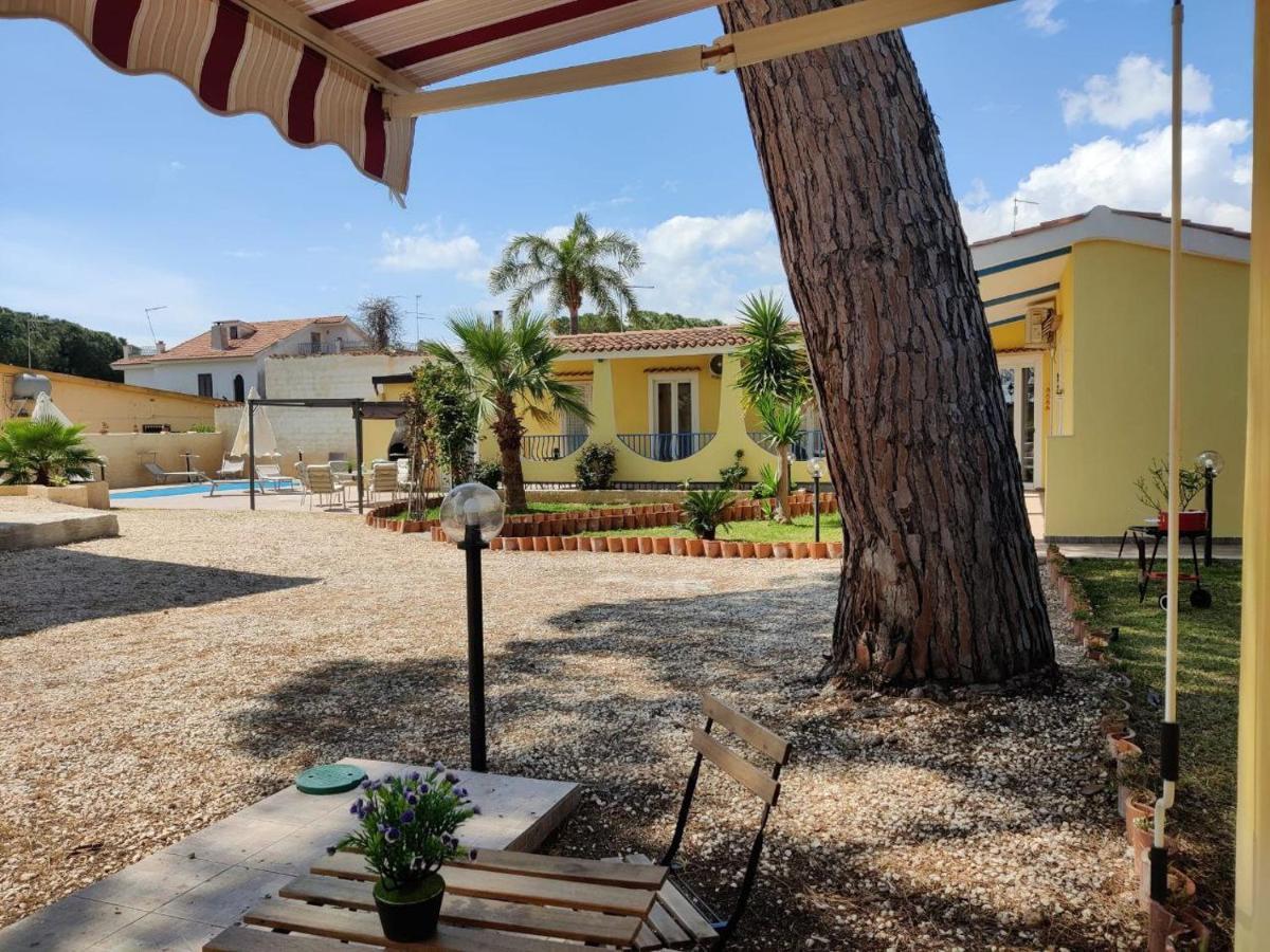 Pool Seaside Relais - Ville Ninfea, Marea, Rosa E Cassiopea Fontane Bianche Eksteriør bilde