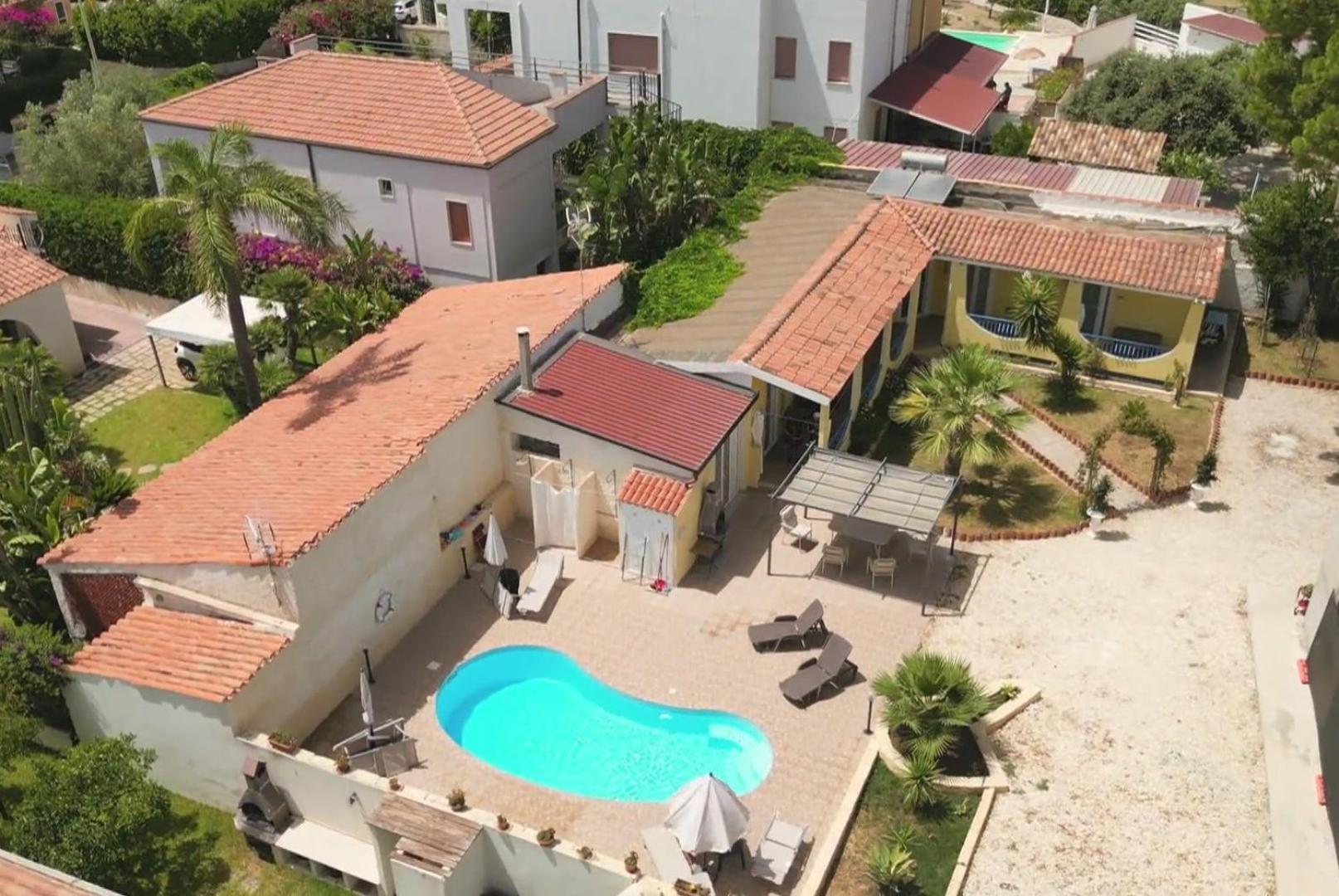 Pool Seaside Relais - Ville Ninfea, Marea, Rosa E Cassiopea Fontane Bianche Eksteriør bilde