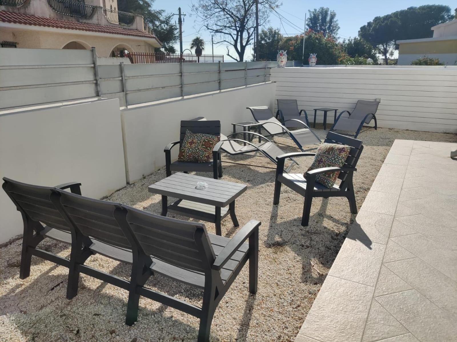 Pool Seaside Relais - Ville Ninfea, Marea, Rosa E Cassiopea Fontane Bianche Rom bilde
