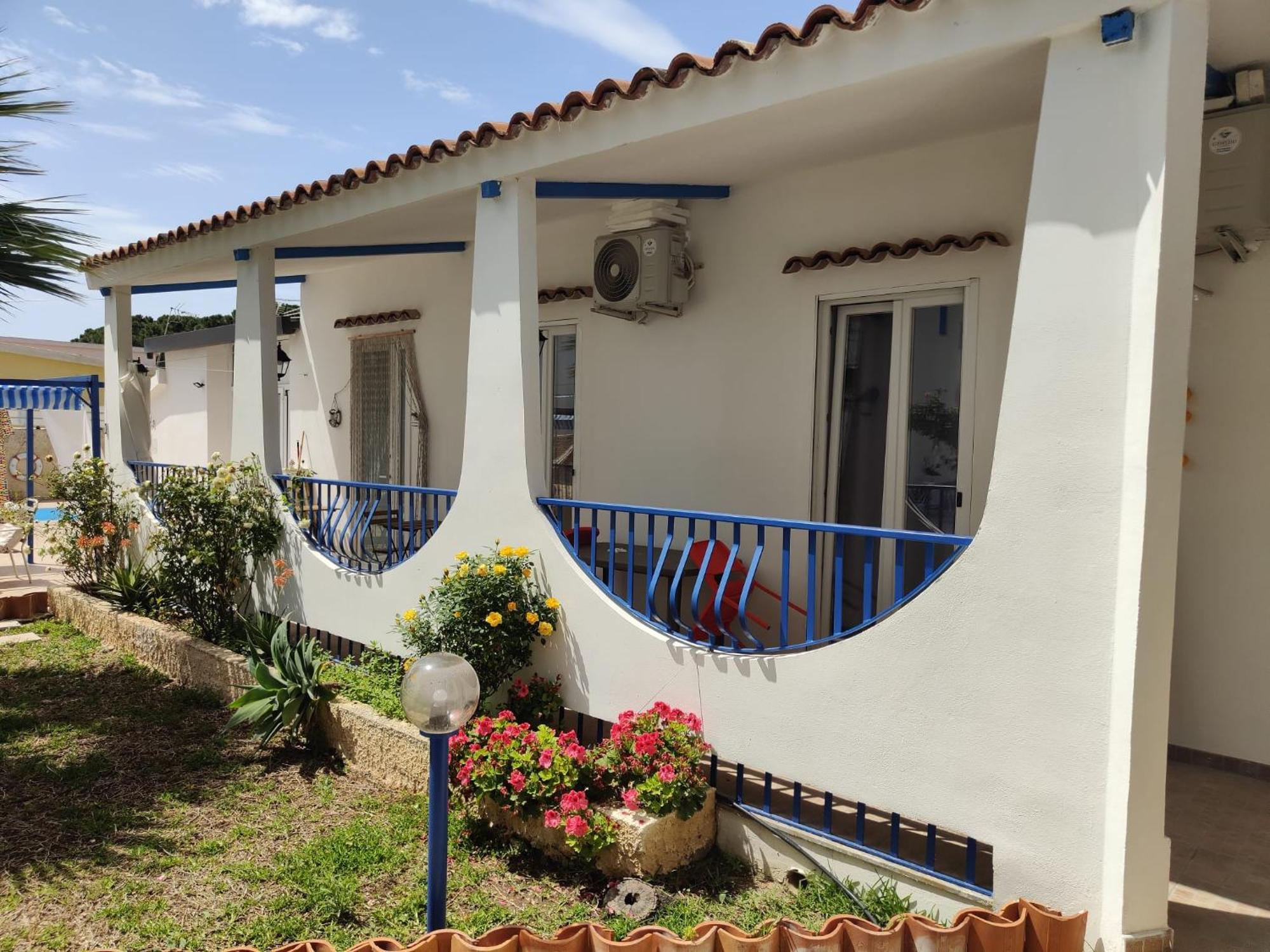 Pool Seaside Relais - Ville Ninfea, Marea, Rosa E Cassiopea Fontane Bianche Eksteriør bilde